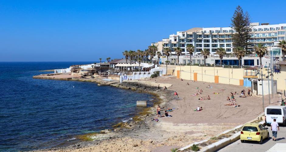 Appartement Perfect Tourist In Bugibba Square!