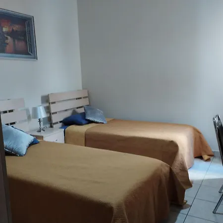 Perfect Tourist Accommodation In Bugibba Square! San Pawl il-Baħar Exterior photo